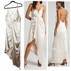 NWT Showpo Jayne Twist Front Maxi Dress In Champagne Satin